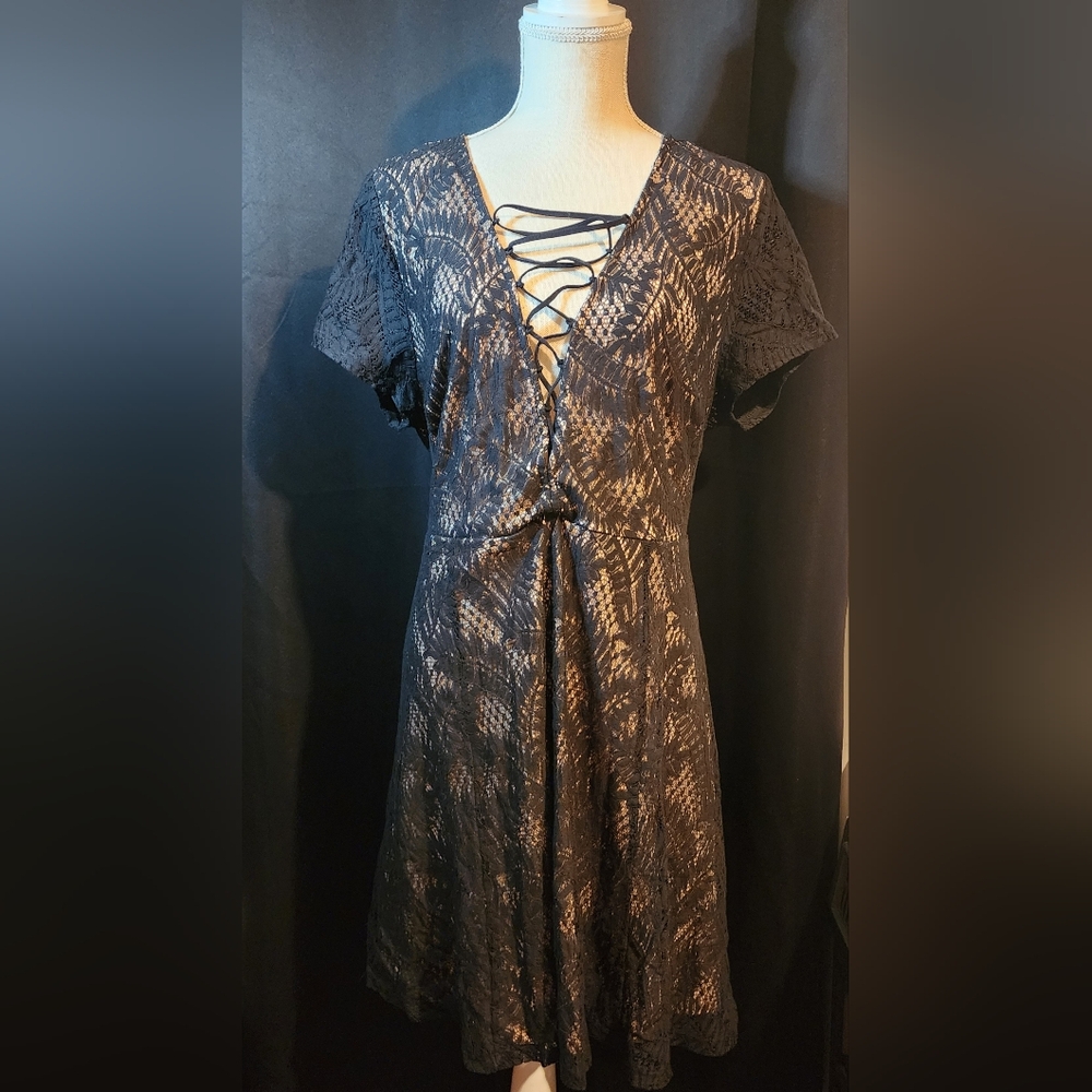 Forever 21 Plus Size 2X Black Lace Over Nude Dress